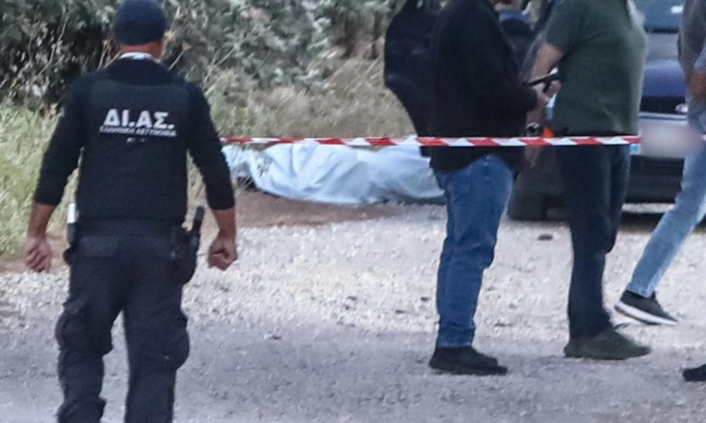 Μακελειό στην Λούτσα: Οι 6 ποζάρουν στον φακό του 32χρονου Τούρκου που τους πρόδωσε